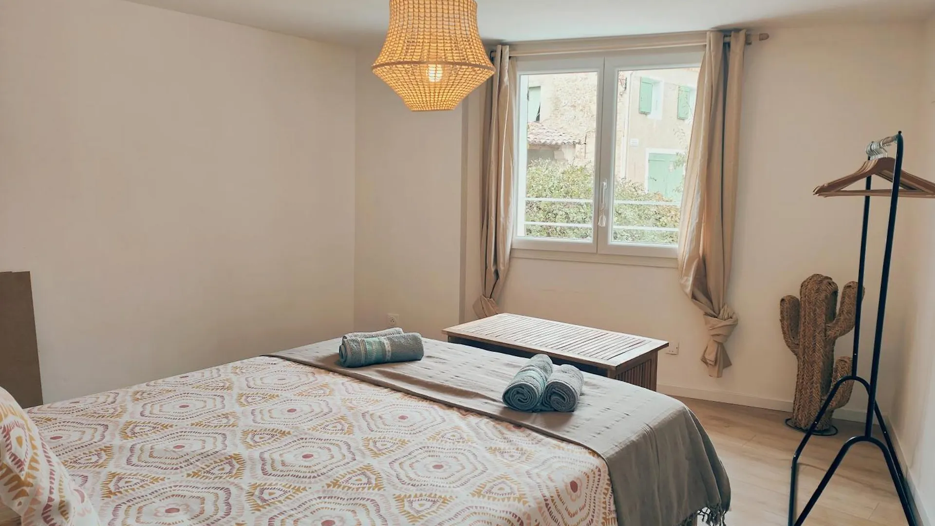 Holiday home Maison La Belle De Cadenet Proche Lourmarin
